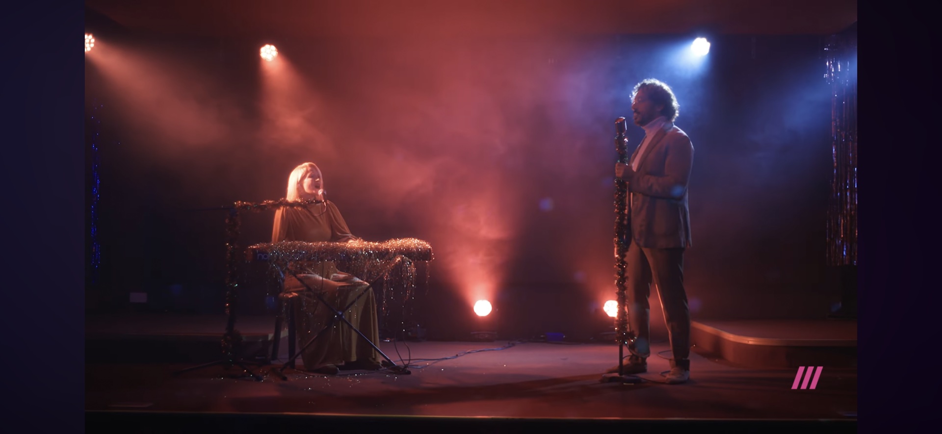 The duet on the festive set